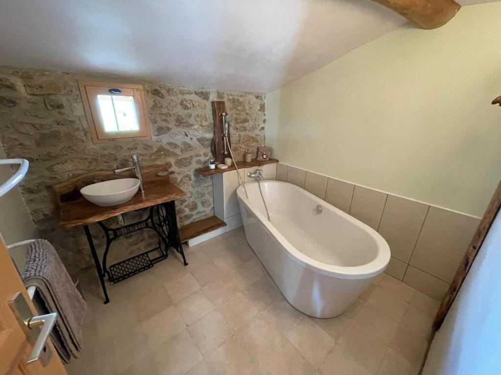 Domaine Saint Claude - Gite , Chambres D'Hotes & Hebergement Insolite Malleval Экстерьер фото